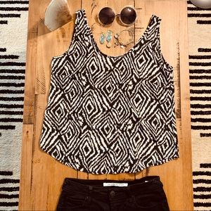 Black & White chic Women’s Top